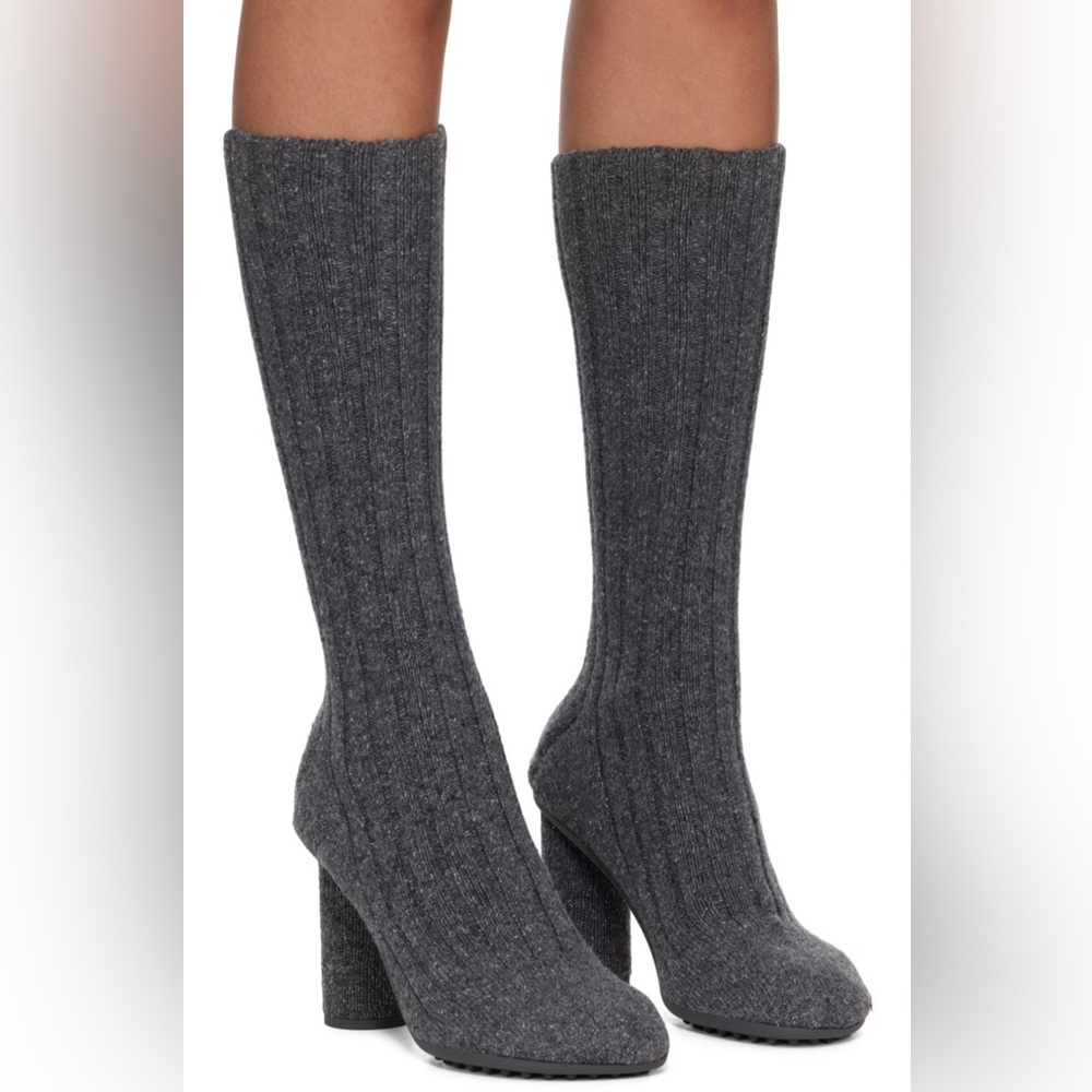 Bottega Veneta Gray Knit Sock Boots, sz. 40.